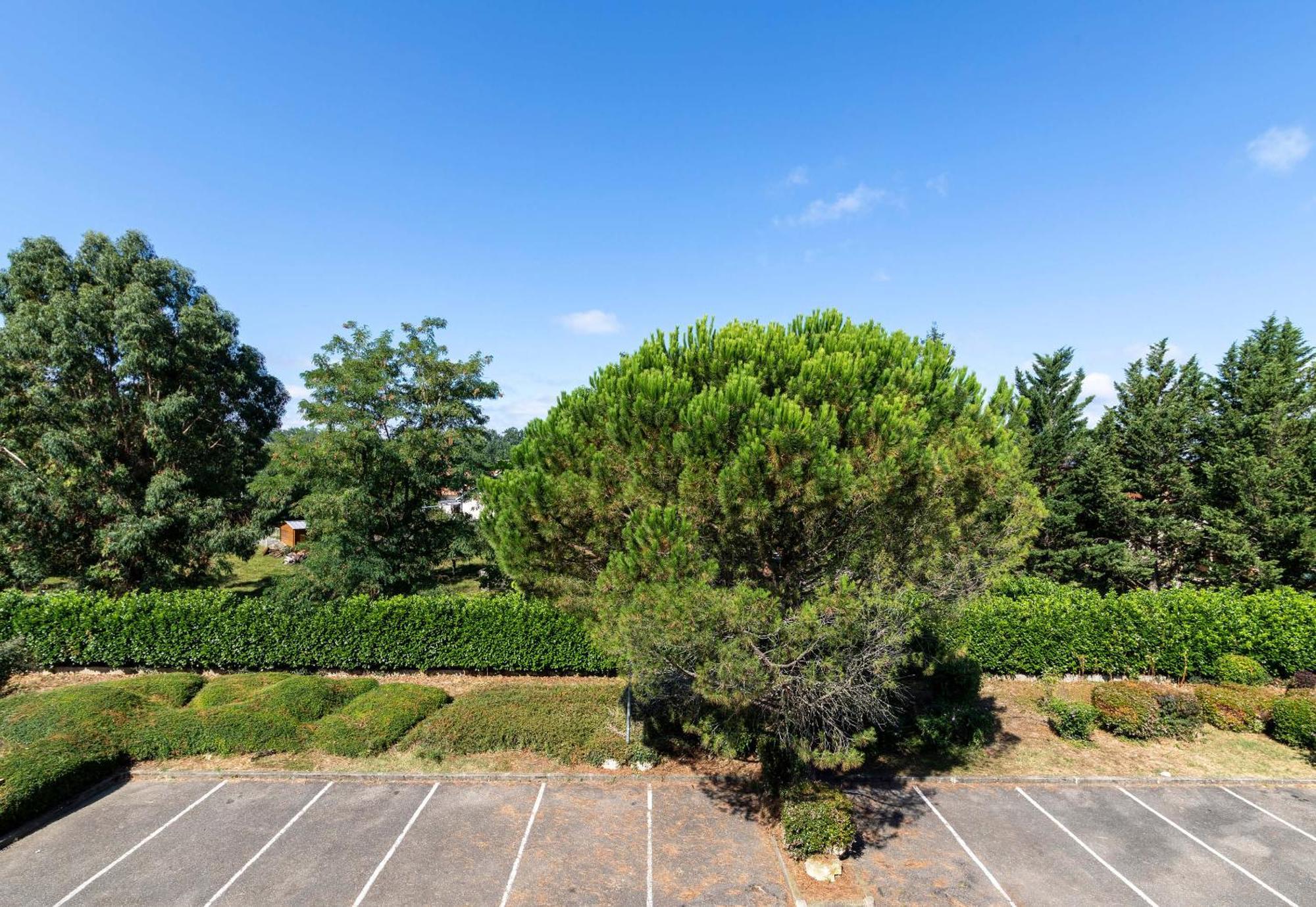 B&B Hotel אז'ן מראה חיצוני תמונה